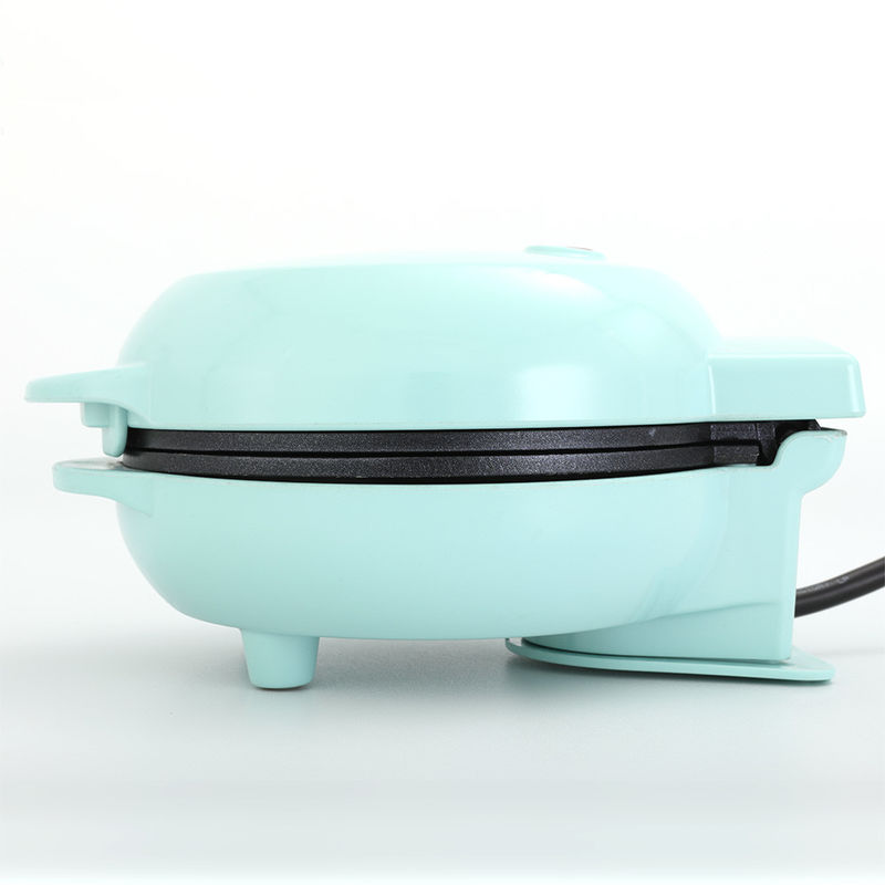 Hot sale colorful housing Egg Waffle Maker mini waffle maker for kitchen