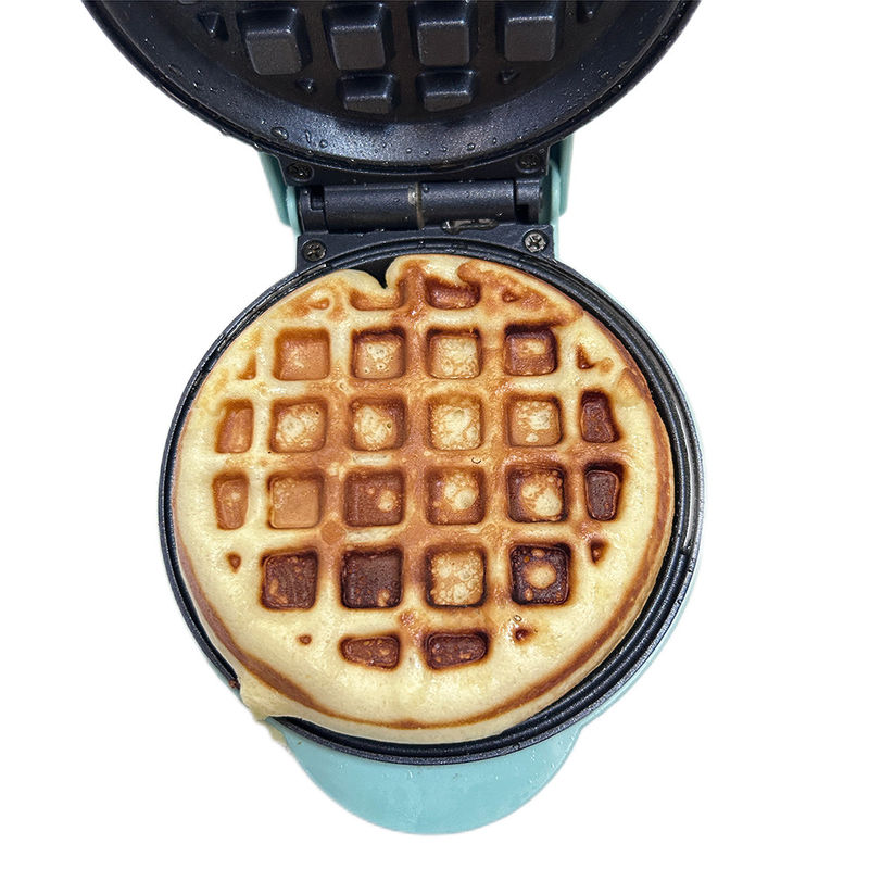 Custom Mini Auto Control Temperature Non-stick Plate Electric Egg Waffle Maker Cast Iron